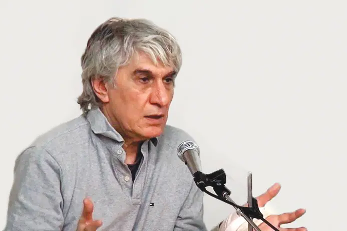 یوسف اباذری copy