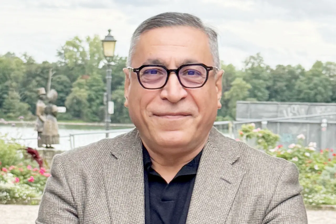 باباخانی1 copy