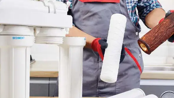 زمان تعویض فیلتر تصفیه آب خانگی
