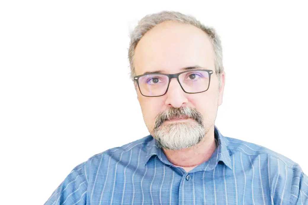 وحید شریعت رییس انجمن علمی روانپزشکان copy