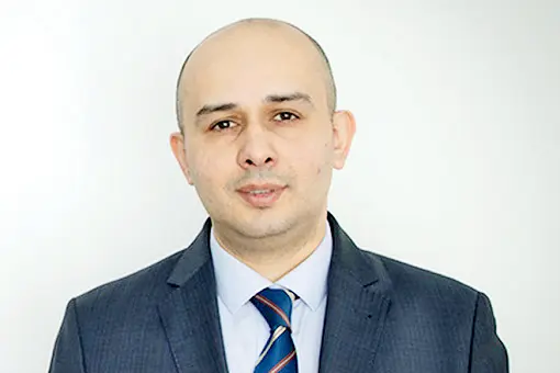 پیمان مولوی کارشناس اقتصادی