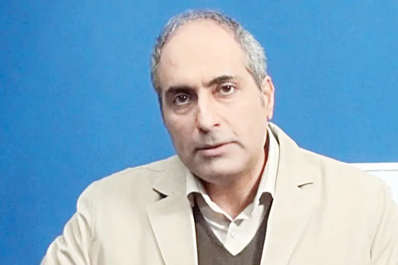 هادی صمدی