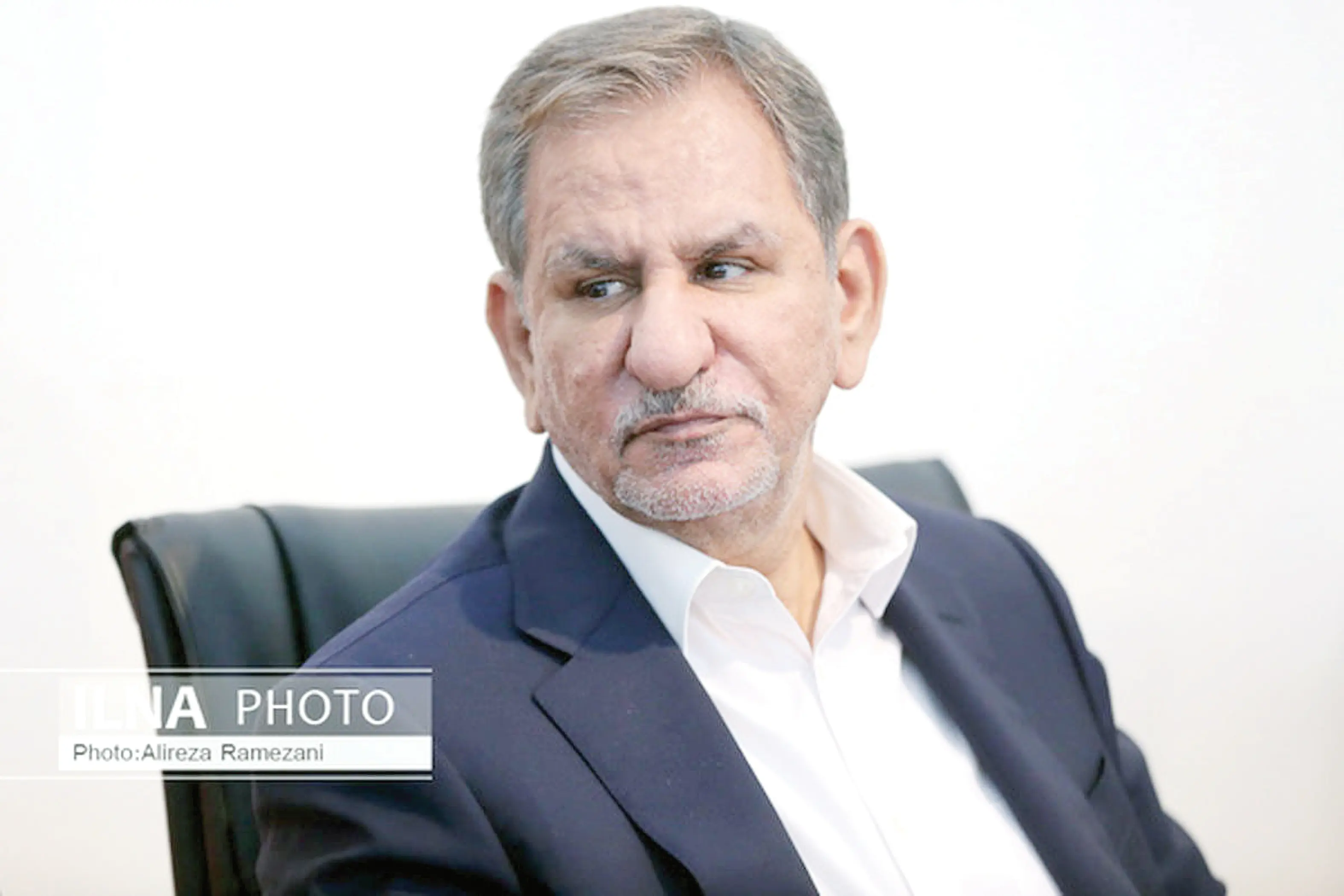 اسحاق جهانگیری4