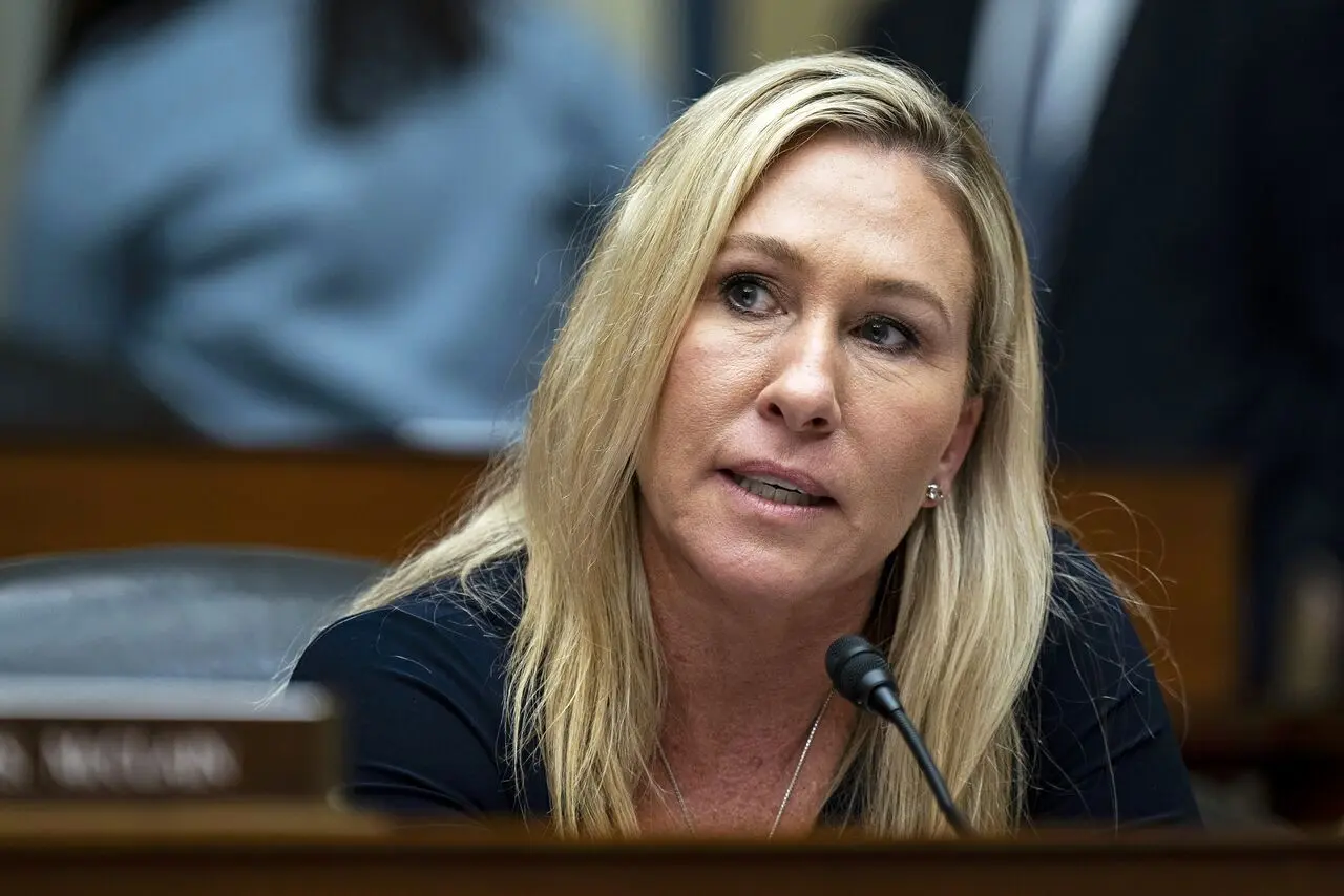 پیام آتشین گرین در خروج از کنگره: ترامپ مرا خائن خواند!