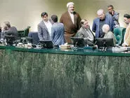 سلاح تازه تندروها علیه پزشکیان/بررسی موج جدید حملات در مجلس به رئیس‌جمهوری با طرح «عدم کفایت»