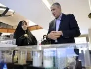 بازدید معاون امور زنان و خانواده رئیس‌جمهور از نمایشگاه دستاوردهای صنعت هسته‌ای
