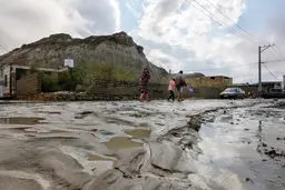 روایت اهالی روستاهای سیل‌زده قشم، کرمان و هرمزگان از گرفتاری در سیل و توفان/ روزهای پرگل‌ولای آخر پاییز