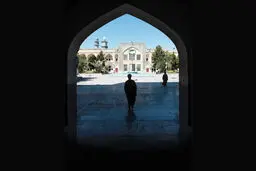 دولت‌ـ‌ملت و روحانیت/بررسی مفهوم حکومت‏‌های مدرن و تاثیر علما بر شکل‌‎گیری آن  به مناسبت صدمین سال بازتاسیس حوزه علمیه قم