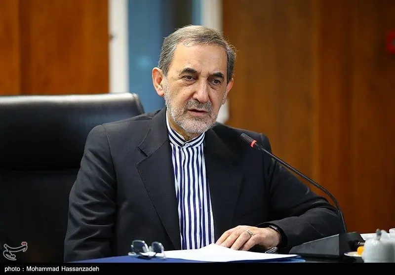 تماس تلفنی ولایتی با نوری المالکی و تأکید بر وحدت جبهه مقاومت
