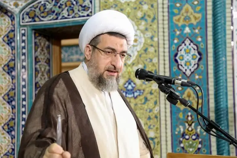 امام جمعه تبریز: آمریکا با پارهکردن برجام ضرر کرد و به میز مذاکره برگشت