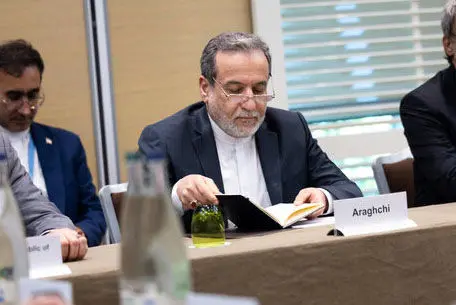 عراقچی در گفتوگو با فاکسنیوز:محو اسرائیل سیاست رسمی جمهوری اسلامی نیست