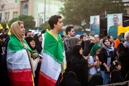 اعتراف مهم افسر امنیتی اسرائیل: مردم ایران تسلیم نمی‌شوند