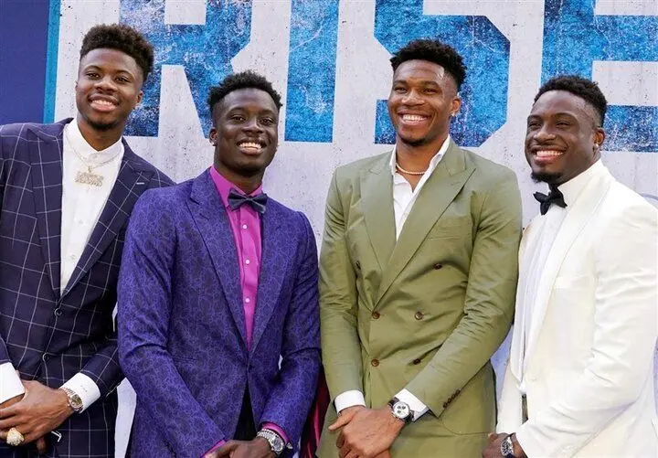 خانواده آنتتوکومپو رکورد تازهای در NBA ثبت کردند