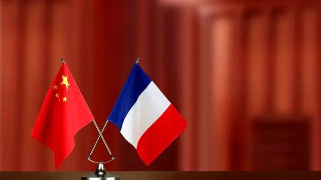 تاکید چین بر حل دیپلماتیک پرونده هستهای ایران