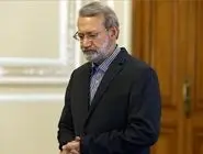 راست افراطی علیه روالمندسازی/درباره آنچه در اولین مواجهه تندروها با علی لاریجانی رخ داد 