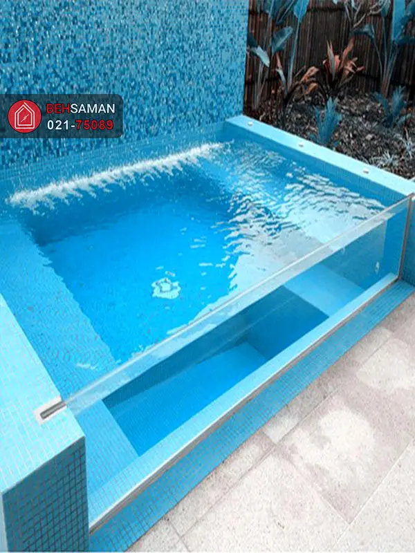 تحول در طراحی استخرهای خانگی با استفاده از دیوار شیشه‌ای استخر