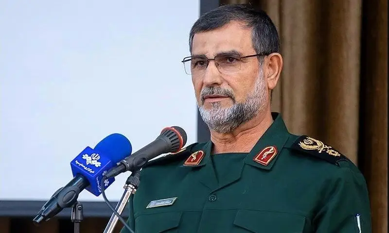 فرمانده نیروی دریایی سپاه: بستن تنگه هرمز در اختیار مسئولان عالی کشور است