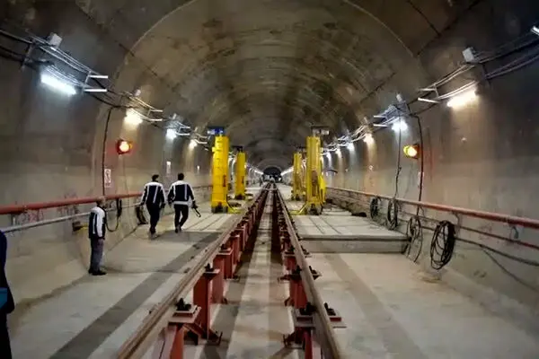 تهرانی‌‏ها در حسرت پناهگاه/گزارش هم‏‌میهن از آمادگی پایتخت در برابر حملات اسرائیل