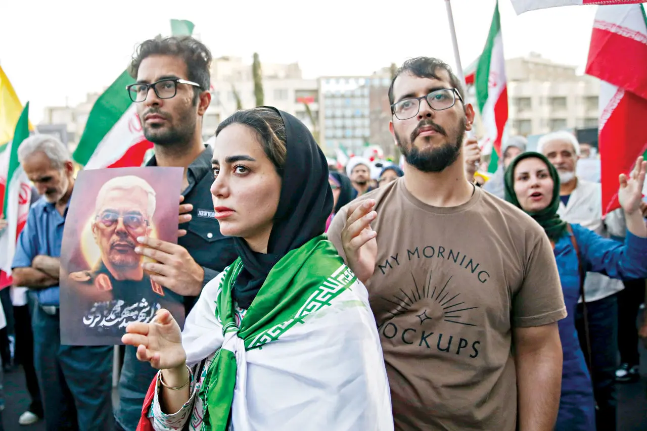 3 مواجهه با جنگ / بررسی بیانیههای 180 نفره 700 نفره و 191 نفره در گفتوگو با امضاکنندگان