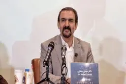 سنایی:  وطن‌پرستی ظریف، برخلاف ایلان ماسک مشهود است