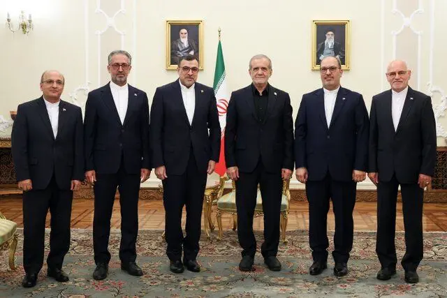 دیدار رئیسجمهور با سفرای جدید ایران پیش از اعزام