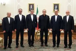 دیدار رئیس‌جمهور با سفرای جدید ایران پیش از اعزام