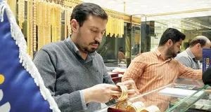 زنجیره طلایی/با افزایش میل کاربران به خریدوفروش طلای آب‏‌شده، مفهوم بنکداری طلا در حال باز تعریف شدن است