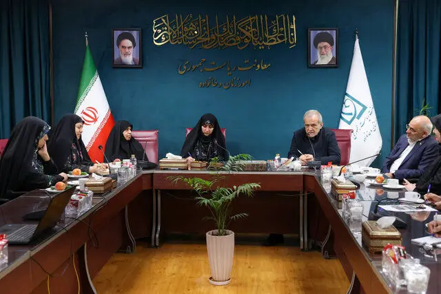 رئیس جمهور: بدون مردم هیچ کاری پیش نمیرود
