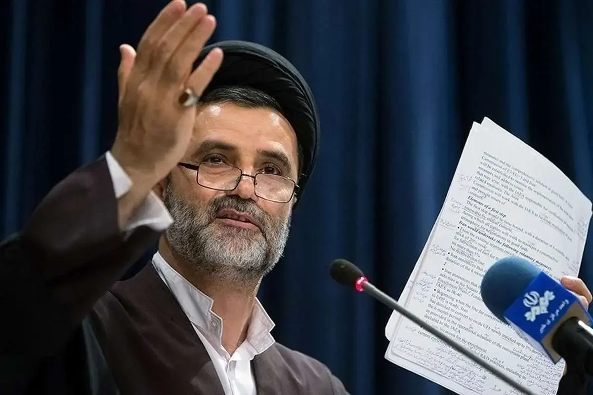 کم‌رنگ کردن خط و خطر نفوذ انسانی/ درباره اظهارات دیروز سیدمحمود نبویان