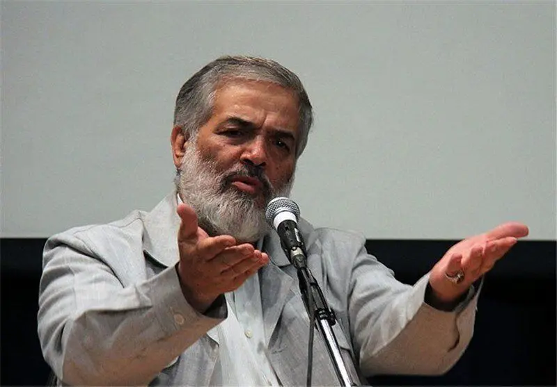قدیری ابیانه: باید سلاح هسته‌ای داشته باشیم