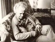 100سال و بیشتر با او