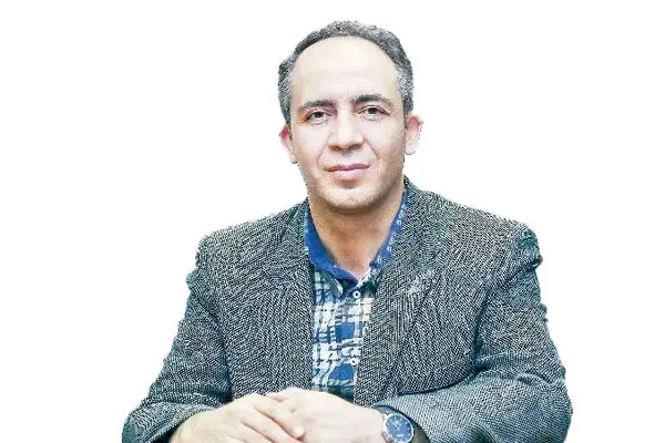 وحید شقاقی‌شهری اقتصاددان: مدنی‌زاده باید مواظب برکناری باشد