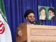 امام جمعه اصفهان: امدادهای غیبی نظام اسلامی را حفظ می‌کند