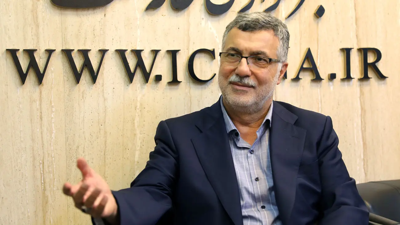 وزیر بهداشت: مشکل اصلی مهاجرت پرستاران معیشت است