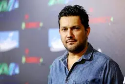 سر «پیرپسر» را بریدید! 