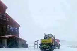 بارش برف در توچال تهران

