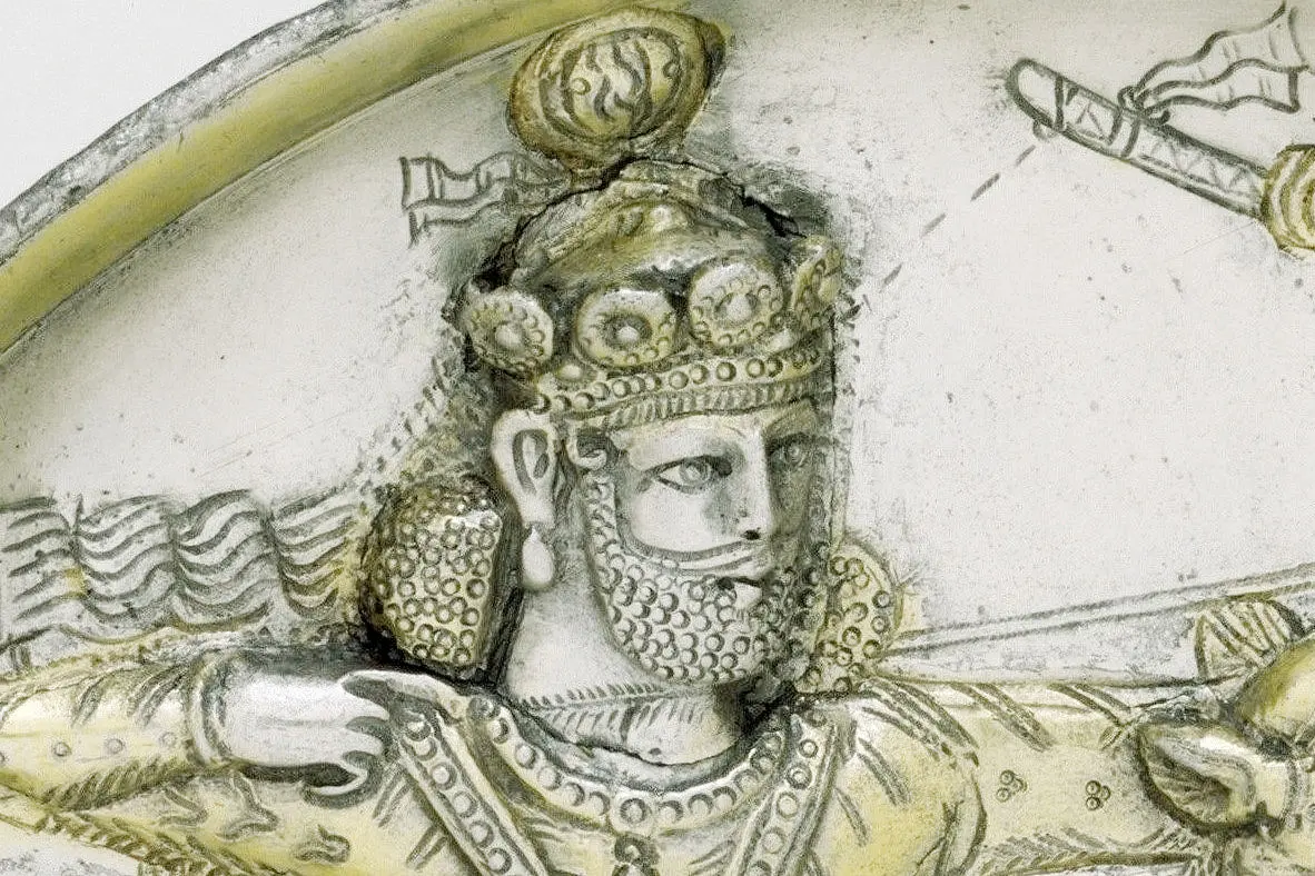 آغاز پادشاهی بهرام گور