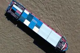 وال استریت ژورنال: آمریکا محموله نظامی از چین به مقصد ایران را در اقیانوس هند توقیف کرد