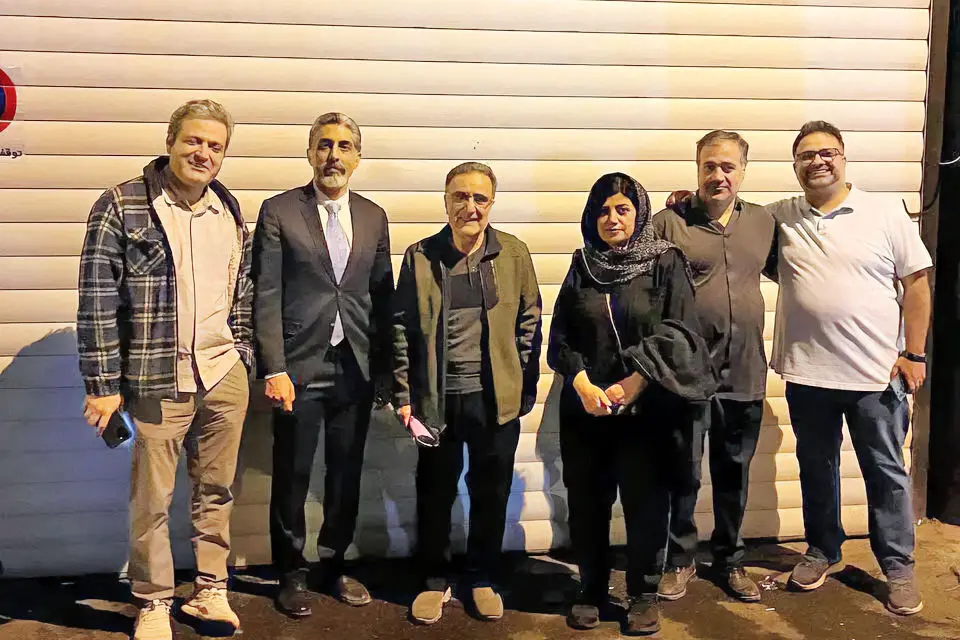 خروج از زندان/درباره سید مصطفی تاج‌زاده  و پیام‌های تسلیت به او پس از درگذشت برادرش