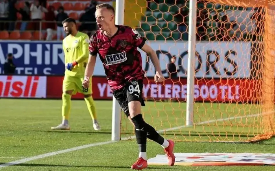 خرید جدید باشگاه پرسپولیس مشخص شد