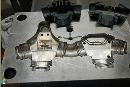 طول عمر قالب تزریق پلاستیک چقدر است؟+جدول مقایسه عمر قالب ها