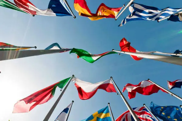 سیاست‏‌خوانی علیه سیاست‏‌دانی/باید از سنت «انشاءنویسی» گذشت و به روش‏‌شناسی‏‌های داده‏‌محور مسلح شد