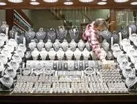 بازار در انتظار/گزارش میدانی هم‌میهن از توقف معاملات در بازار طلا و ارز