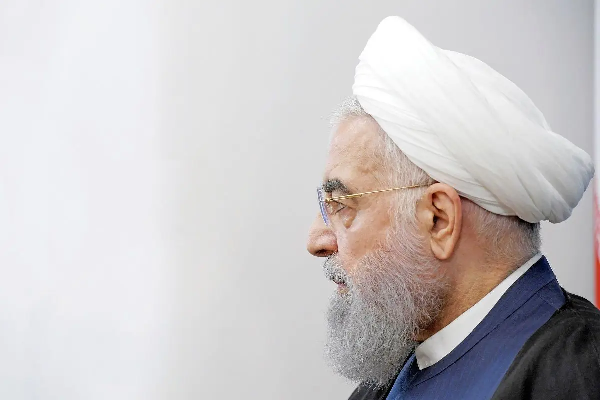 استراتژی نوین ملی ضرورت یا خیال؟/ بررسی مواضع اخیر حسن روحانی در خصوص تغییر رویکردهای سیاسی