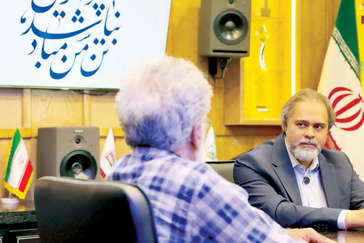 یک گفتوگوی ناتمام/صحبتهای رائد فریدزاده رئیس سازمان سینمایی با بهروز افخمی برای سینما و سینماگران دلگرمکننده نبود