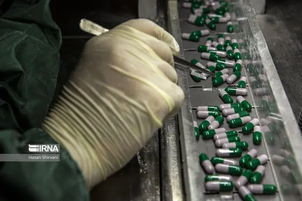 مزیتِ فرسوده/ درباره شرایط بحرانی صنعت داروسازی ایران