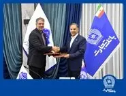 تفاهمنامه همکاری بانک تجارت با دانشگاه ملی مهارت منعقد شد