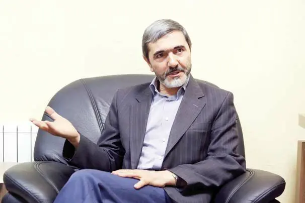 مرتضی مبلغ: رسیدگی به وضعیت مدیریت صداوسیما از نان شب هم واجب‌تر است