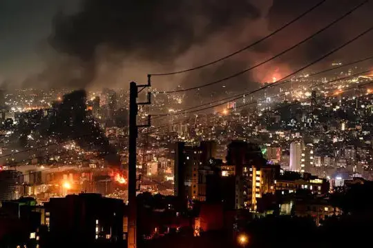 دست دادن به ملت با دست شسته