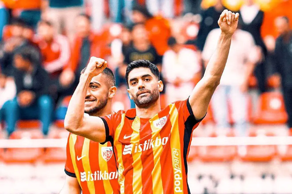 سه ستاره محبوب استقلالیها در لیست خرید پرسپولیس